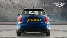 MINI Hatchback 1.5 Cooper Exclusive Premium 5dr Auto Petrol Hatchback